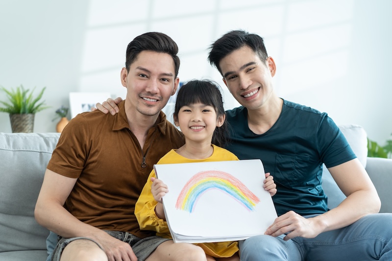 Surrogacy for Gay Couples: Costs, Process, and Real Challenges